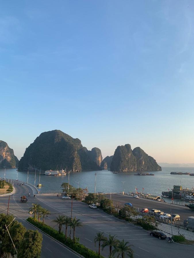 The Confetti Hotel Ha Long Eksteriør billede